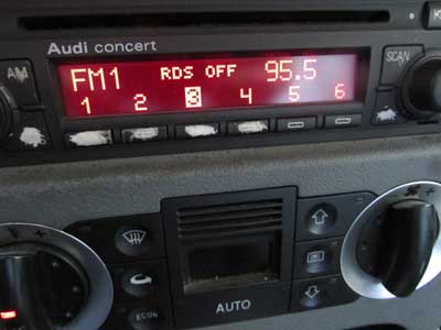 Audi TT MK1 8N Concert 2 CD Player Radio Stereo Head Unit 4B0035186H7